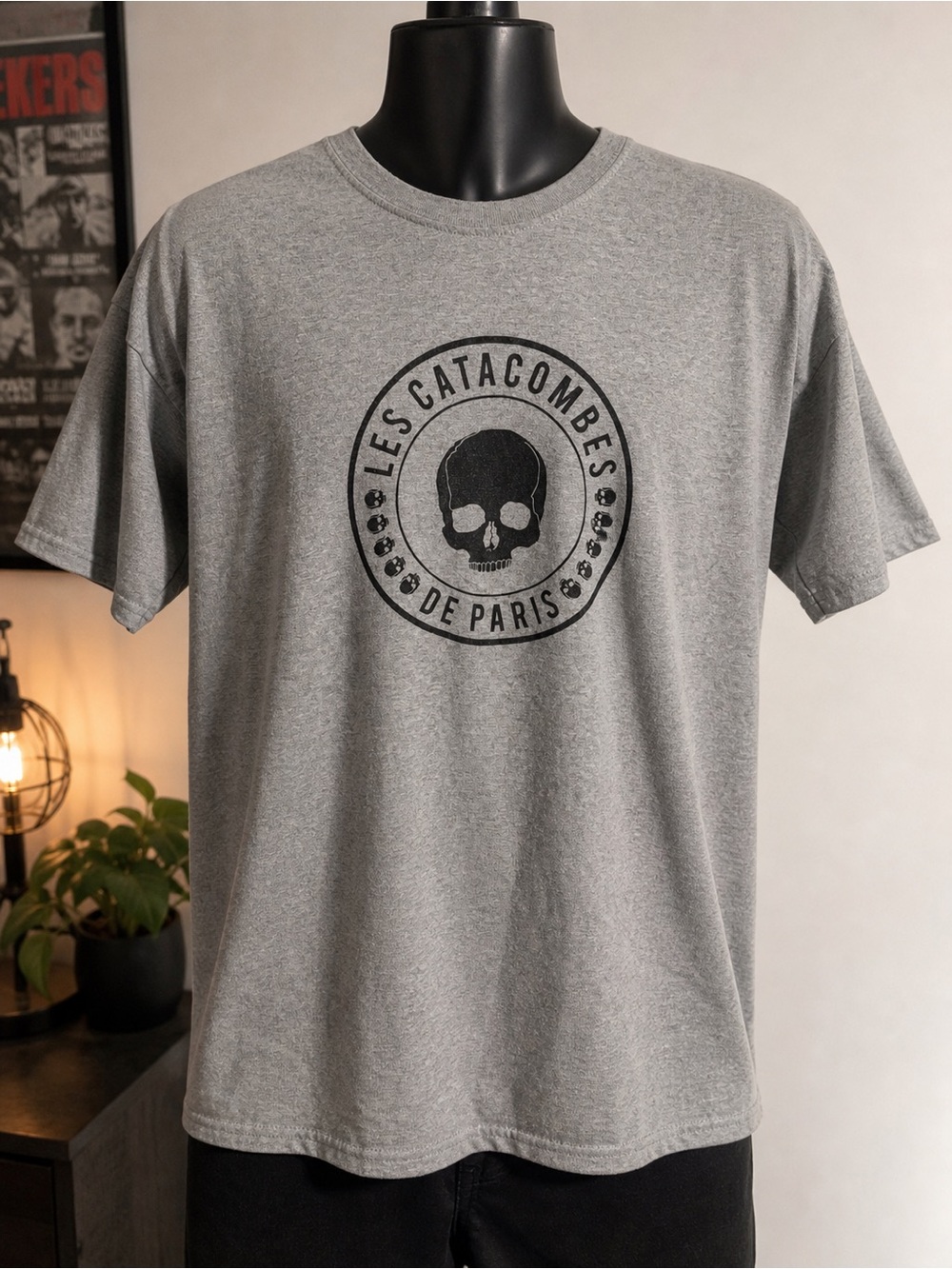Les Catacombes de Paris Skull Tee XL Gray Graphic Shirt Goth Grunge